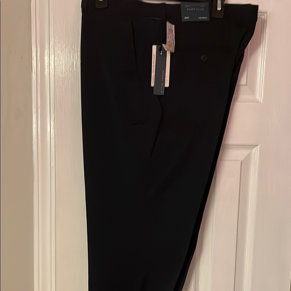 Pants /  Trousers Perry Ellis. 36 W x 30 L . New with tags black